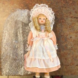 Little Bo Peep vintage ceramic doll